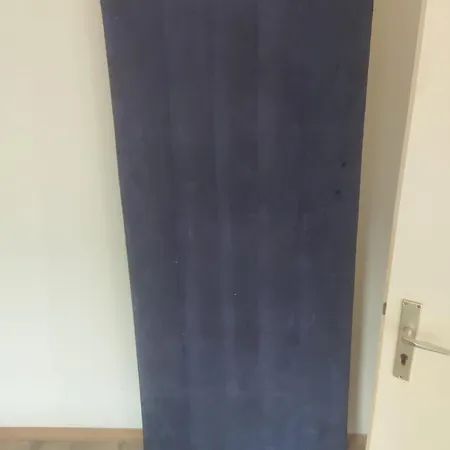 Schoene 2 Zimmer Im Dachgeschoss, Direkt Im Zentrum Apartment